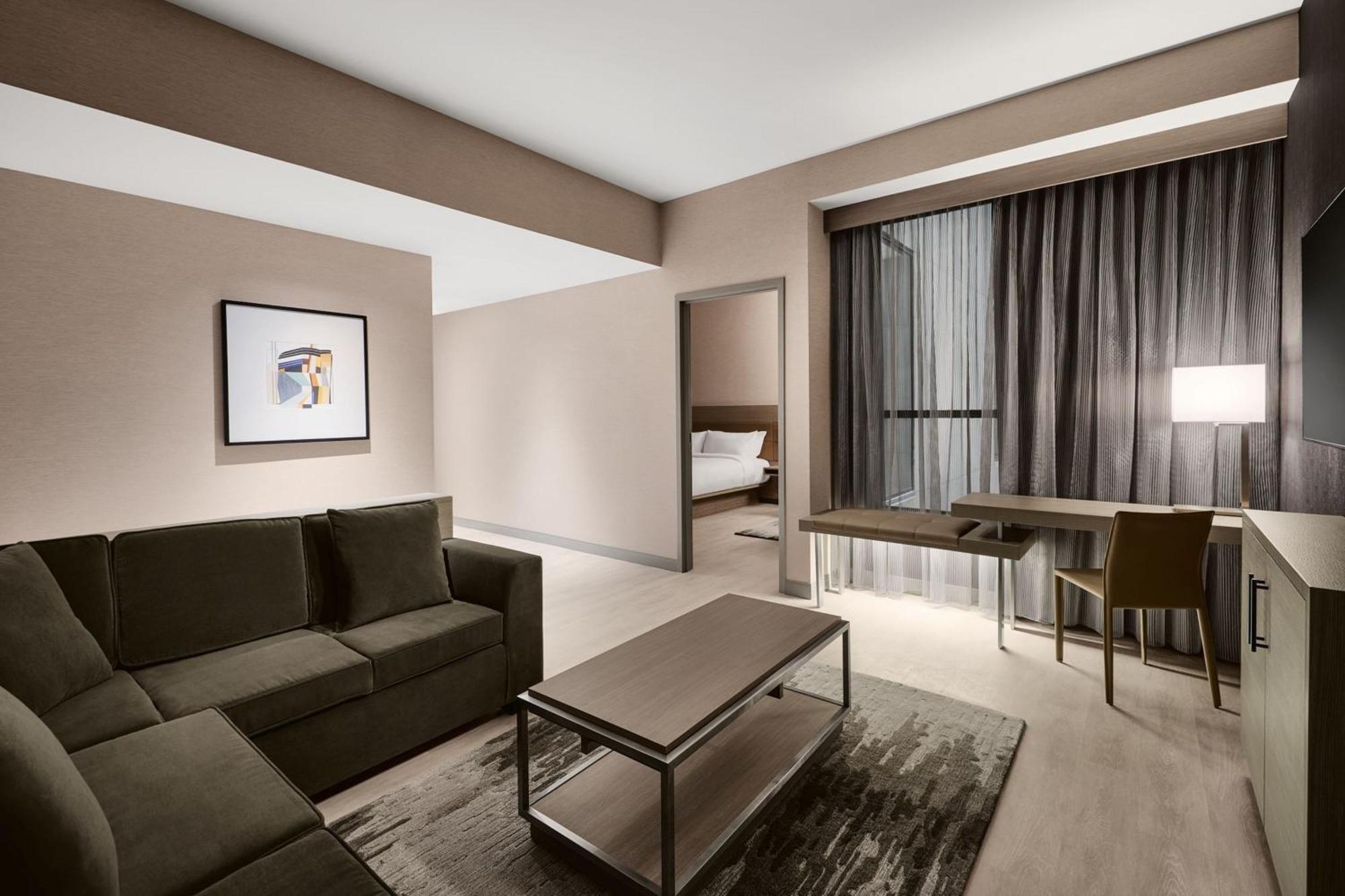 Ac By Marriott Kansas Downtown Hotel